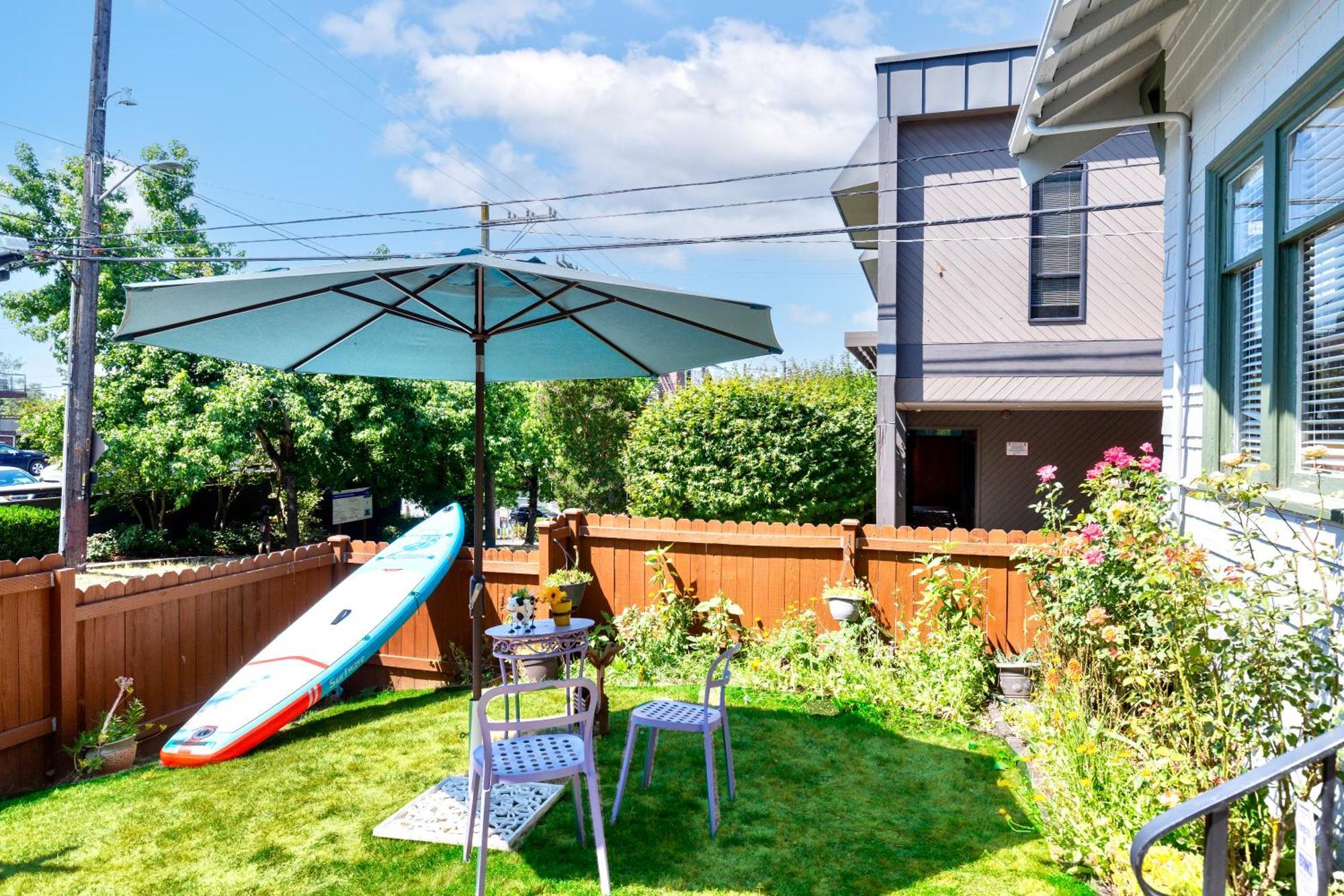Vintage 3 Bedroom Home In Prime Eastlake Seattle With Private Parking 外观 照片