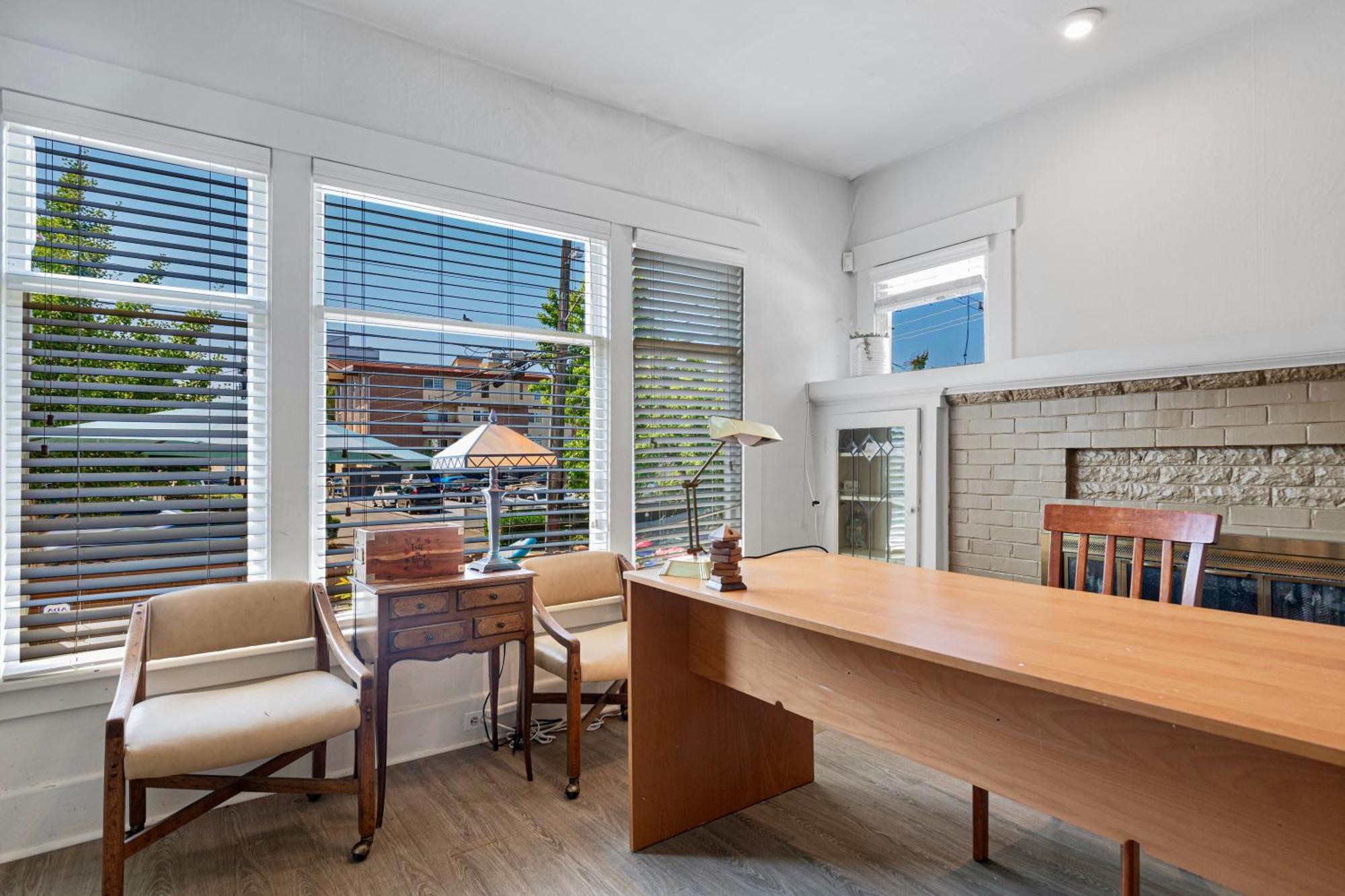 Vintage 3 Bedroom Home In Prime Eastlake Seattle With Private Parking 外观 照片
